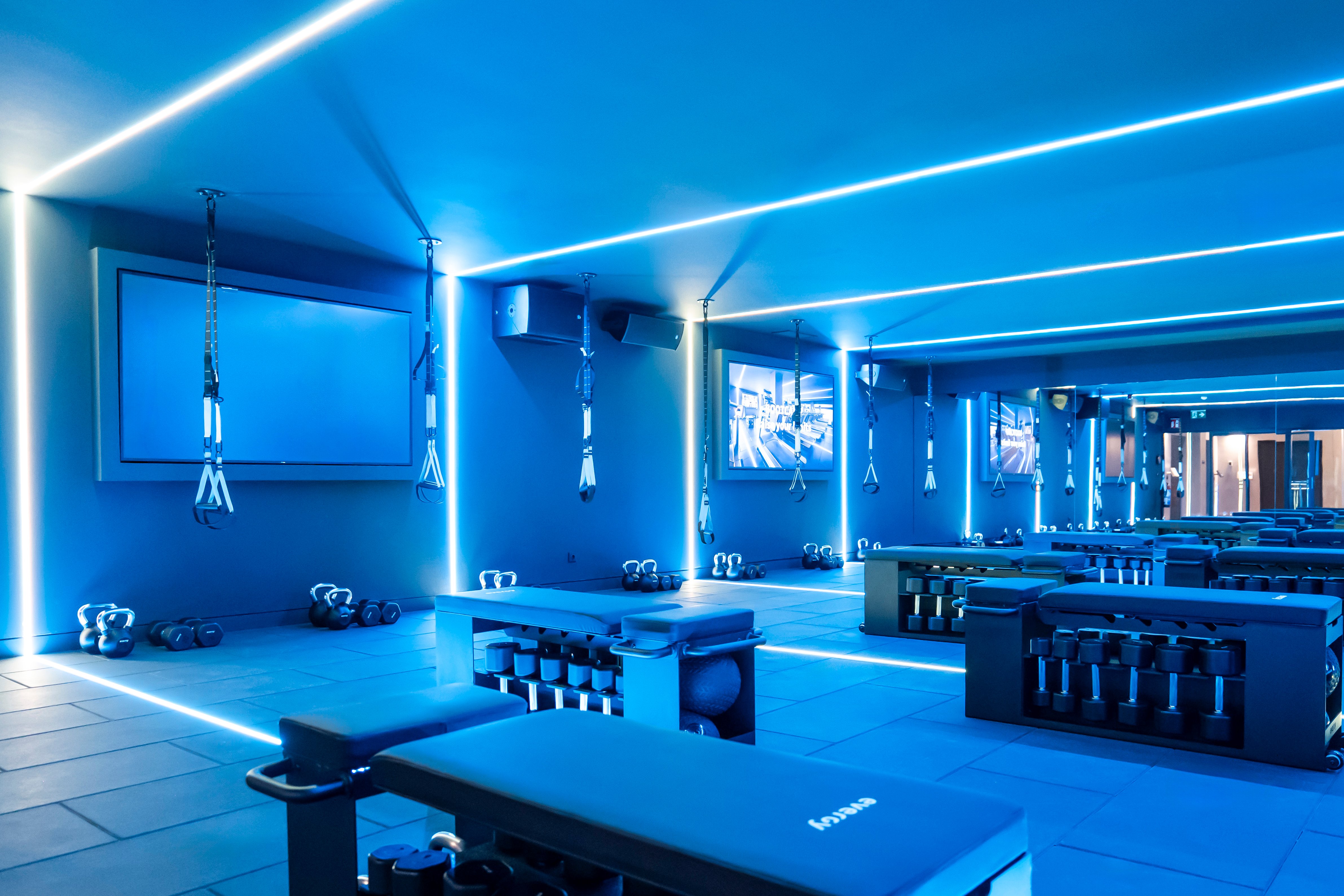 Sala de entrenamiento funcional equipamiento evergy