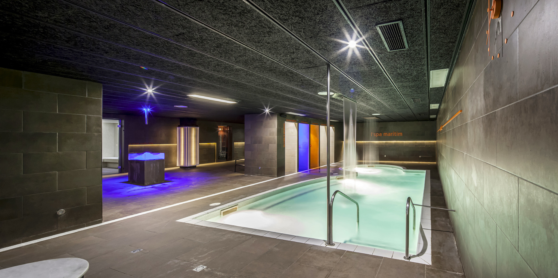 claror-maritim-piscina